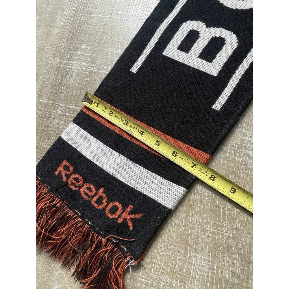 Vintage 2010 Winter Classic Boston Bruins Scarf NHL Hockey Knit Retro Y2K
